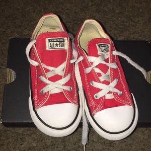 Kids converse